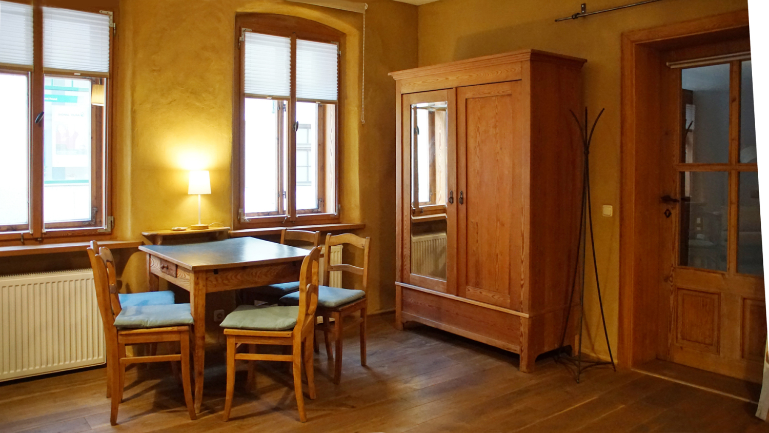 Essbereich, Schrank.jpg