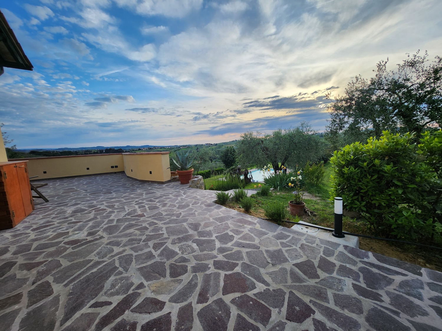 Giardino 20240506_192749.jpg