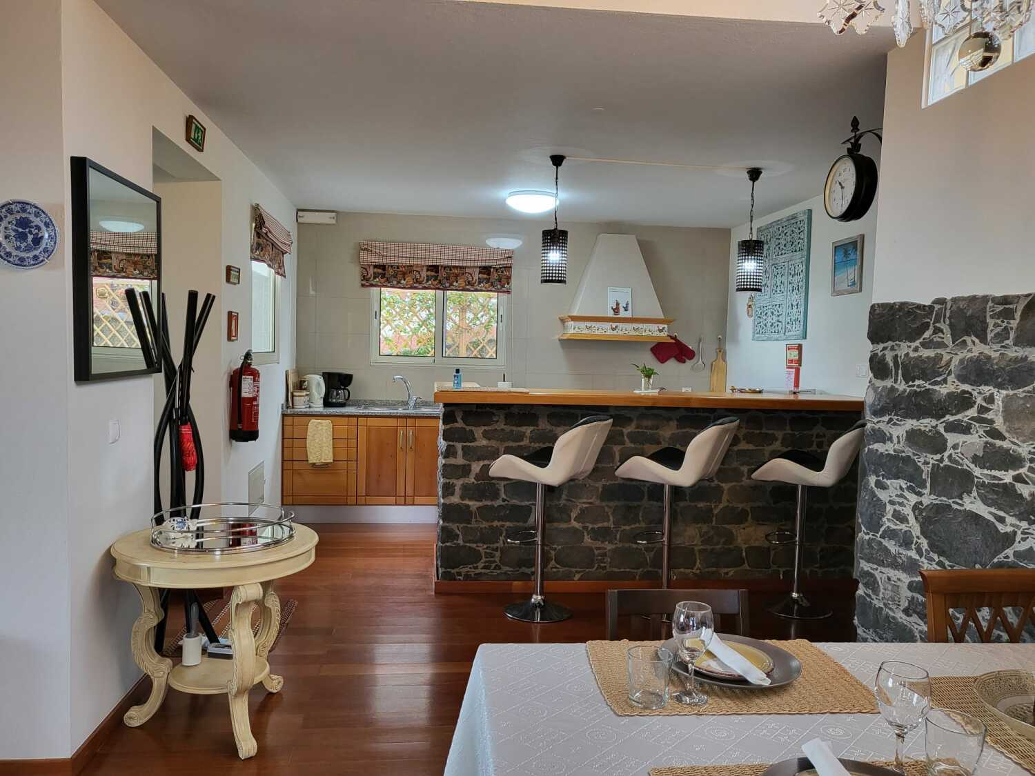 WhatsApp Image 2023-12-04 at 16.54.33 (1).jpeg