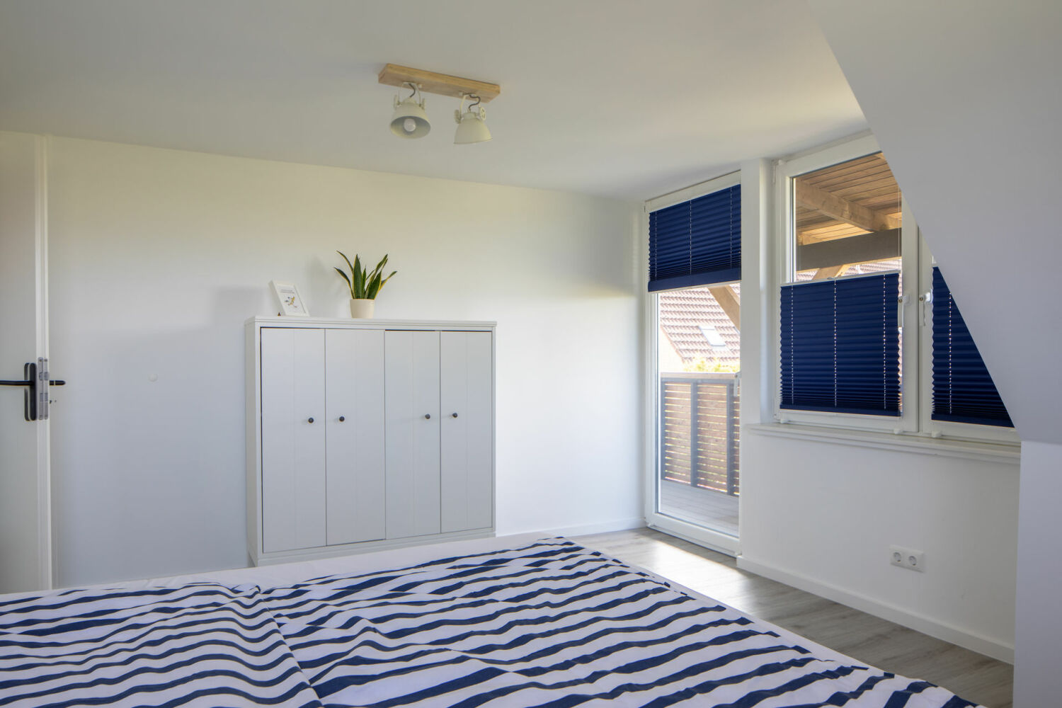 9 - _MG_9750-HDR.jpg