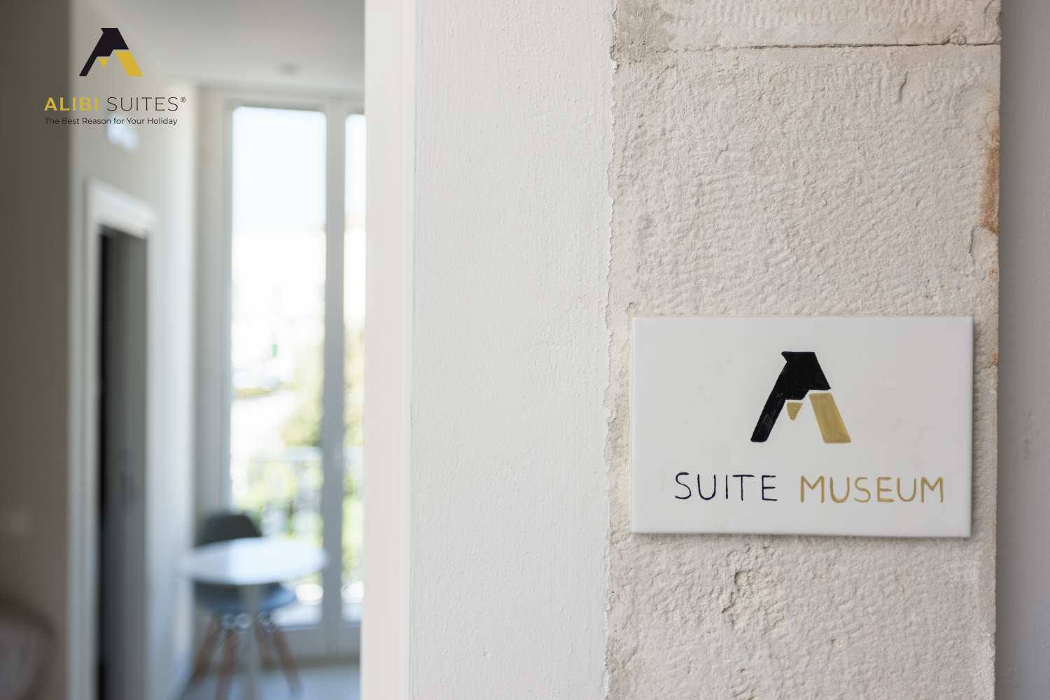 alibi suites-411-HDR (1).jpg