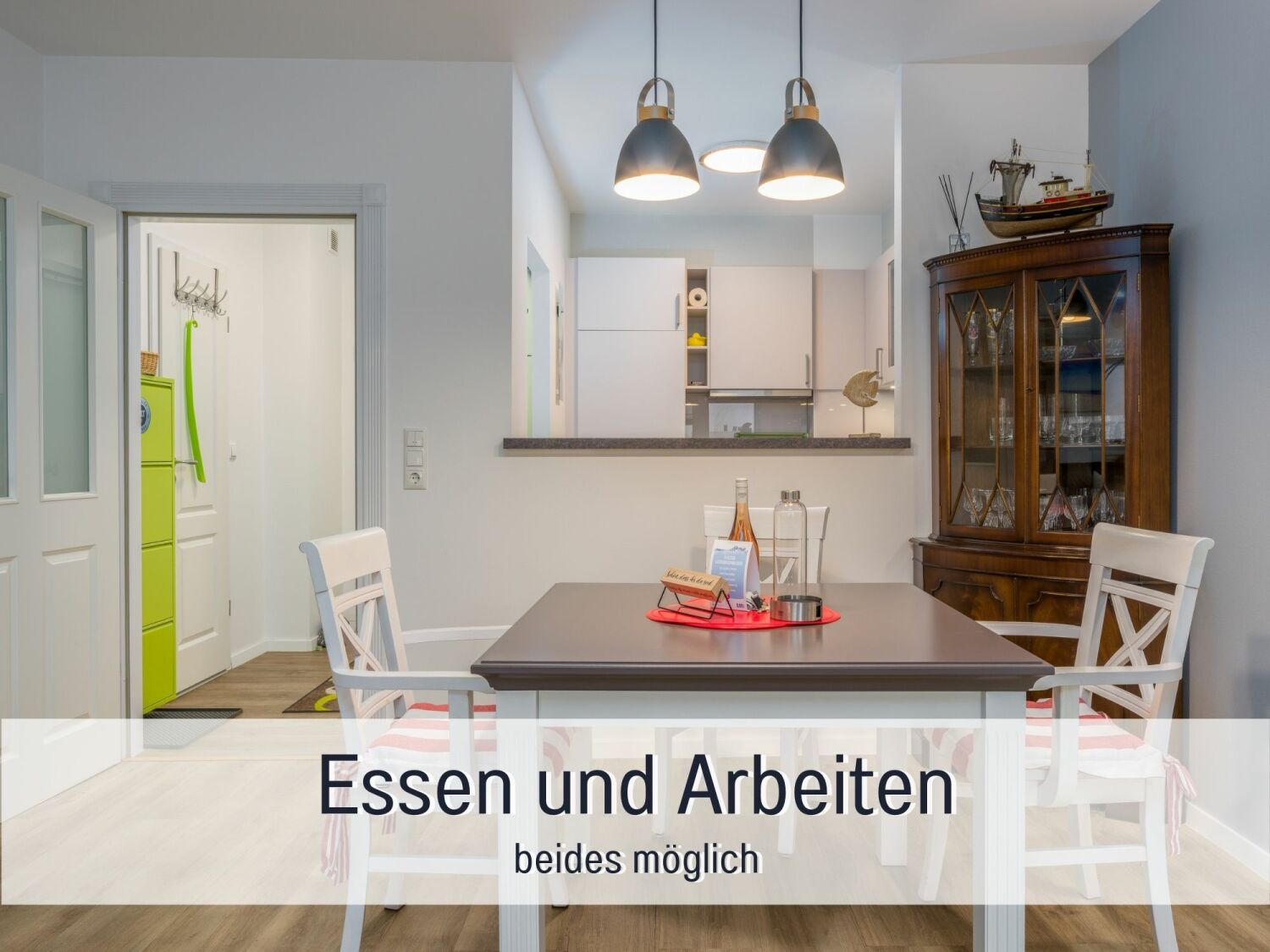 Fewo Westerland_Techt bi Strön_Essen und Arbeiten.jpg