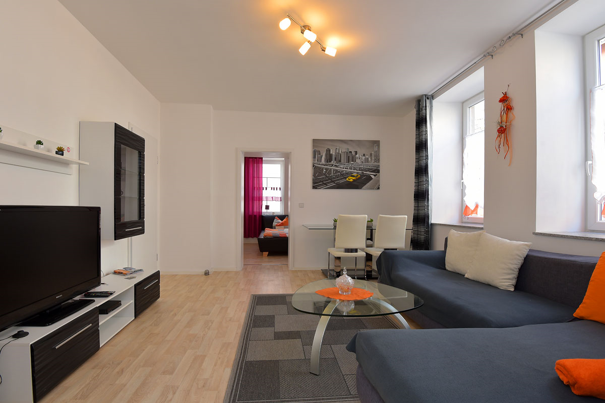 Dahlie Wohnzimmer.png