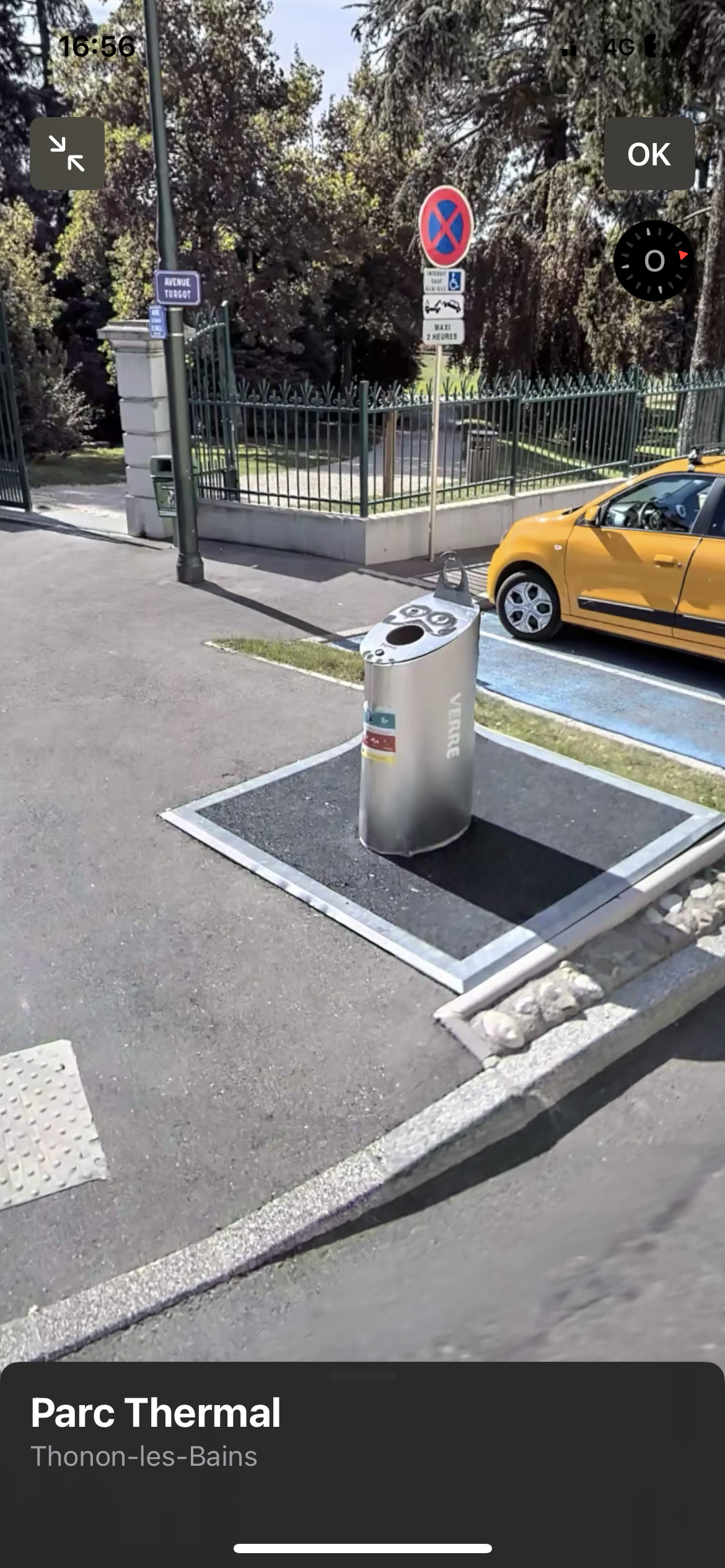 Poubelle à verre