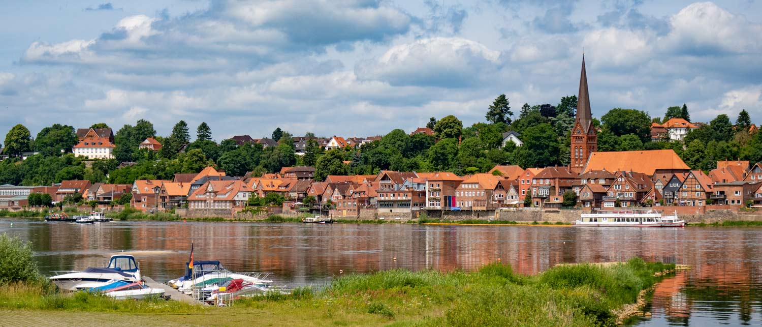 Die Lauenburger Altstadt von der Hohnstorf bei einem Ausflug aus Geesthacht